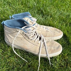 Hightop Lakai Skate Shoes